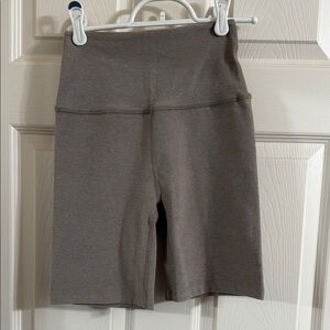 Beyond Yoga Gray Bike Shorts High-Waisted Compression